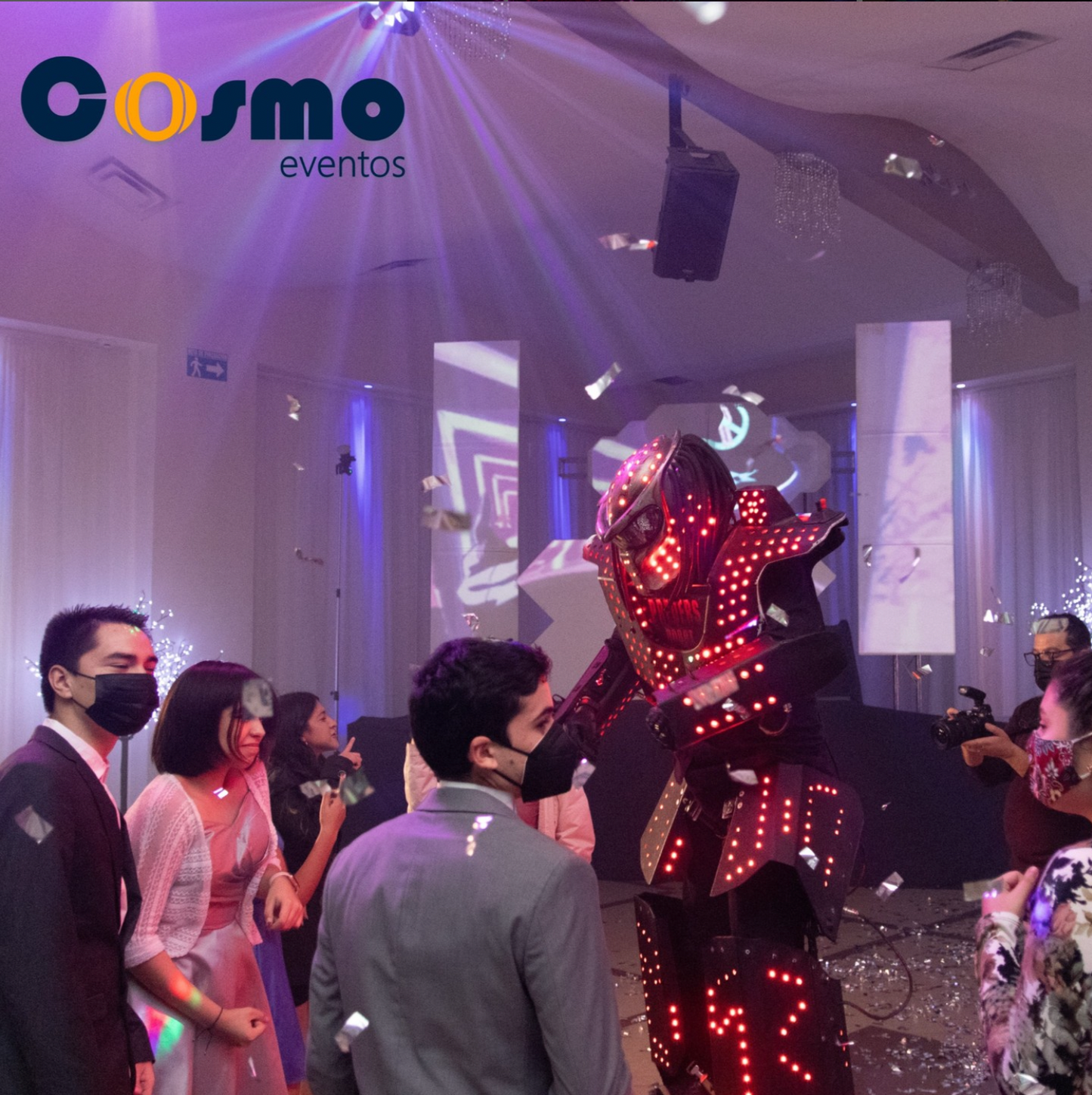 Robot Led de Cosmo Eventos