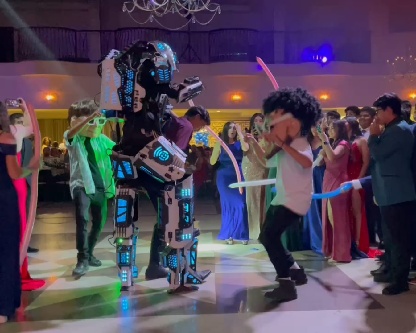 Robot Led de Cosmo Eventos